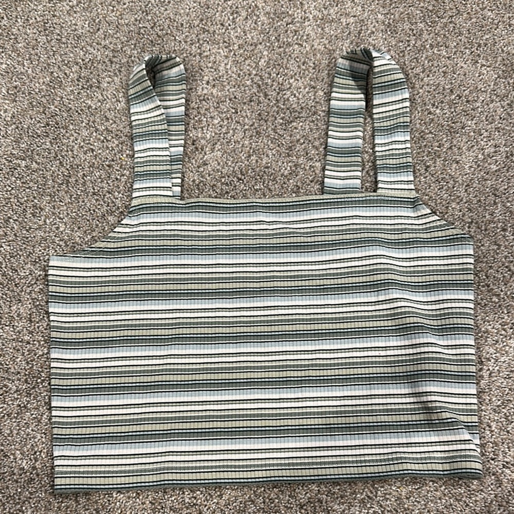American Eagle Outfitters Gray and Black Crop Tank Top